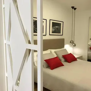 Beautiful & Unique Alfama Flat Apartment