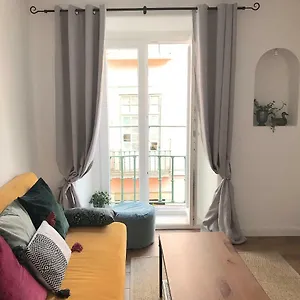 Gorgeous Bairro Alto Apartment