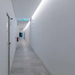 Lovelystay - Hidden Oasis With River View Apartment